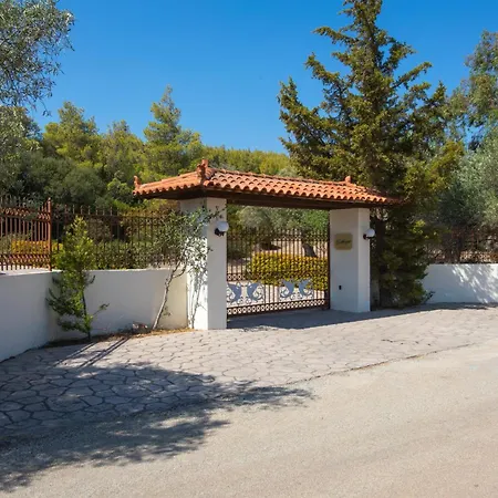 Villa Lahtagas Estate With Private Swimming Pool Loutraki (Corinthia)