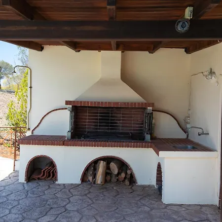 Lahtagas Estate With Private Swimming Pool Villa Loutraki (Corinthia)