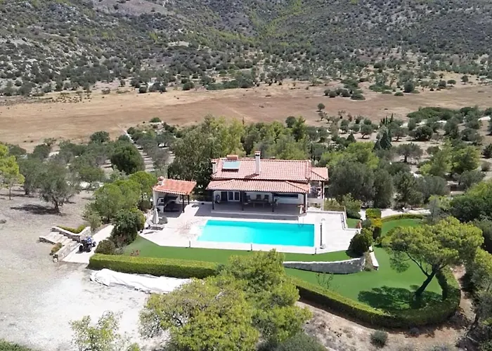 别墅 Lahtagas Estate - Private Pool & Sea View - Nature