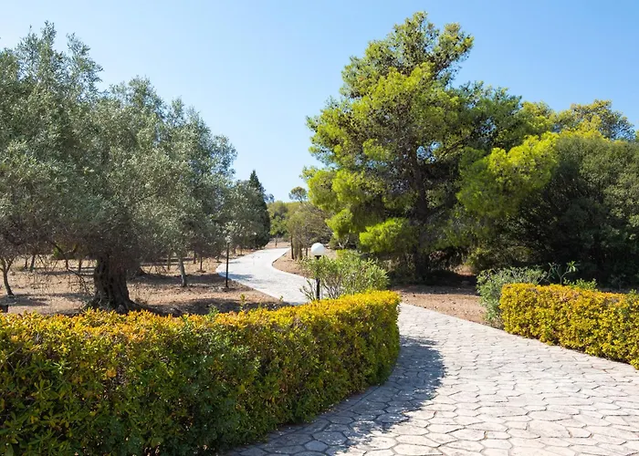 别墅 Lahtagas Estate - Private Pool & Sea View - Nature