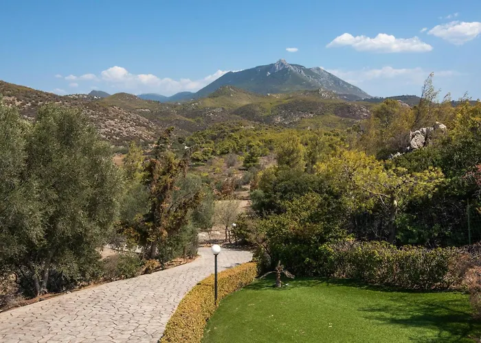 Lahtagas Estate - Private Pool & Sea View - Nature Λουτράκι